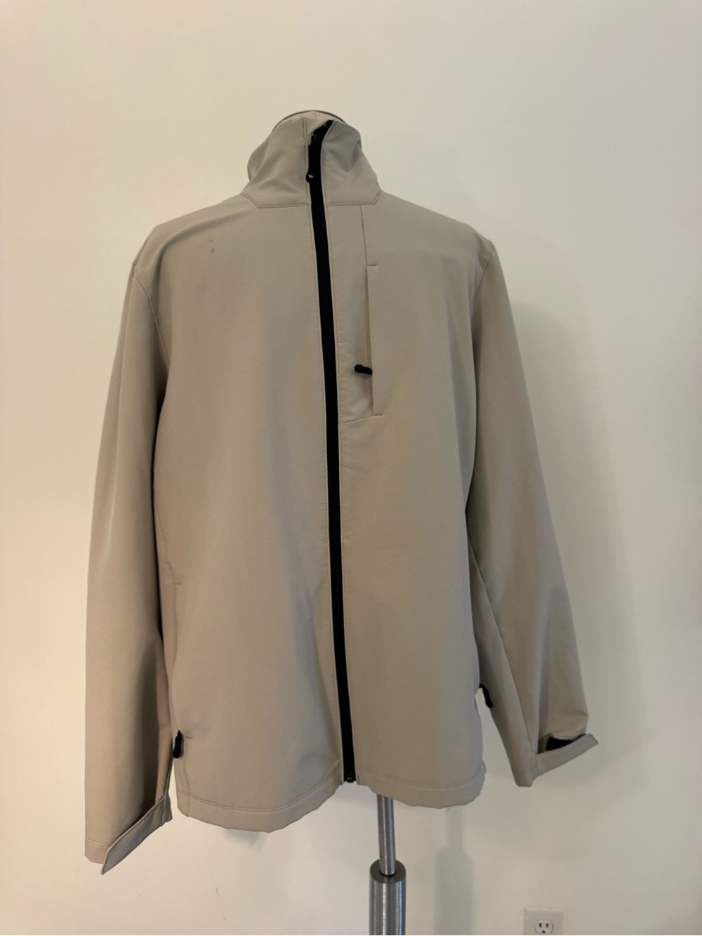 Men's Lightweight Zip-Front Jacket in Beige